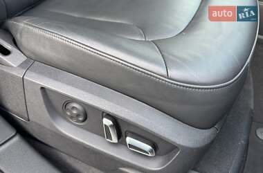 Внедорожник / Кроссовер Audi Q7 2014 в 