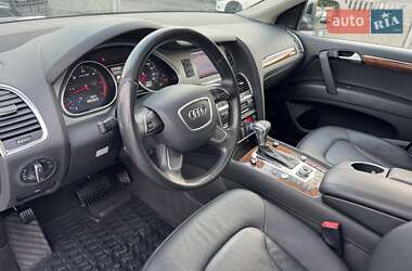 Внедорожник / Кроссовер Audi Q7 2014 в 