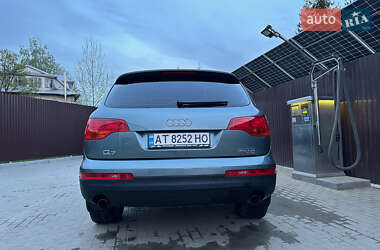Внедорожник / Кроссовер Audi Q7 2008 в 