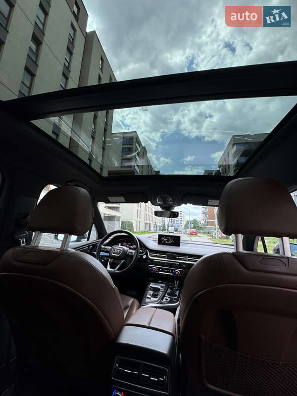 Внедорожник / Кроссовер Audi Q7 2017 в Львове