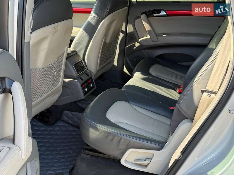 Позашляховик / Кросовер Audi Q7 2006 в Одесі