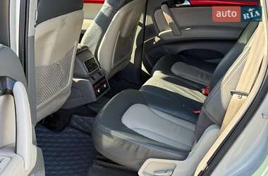 Внедорожник / Кроссовер Audi Q7 2006 в 