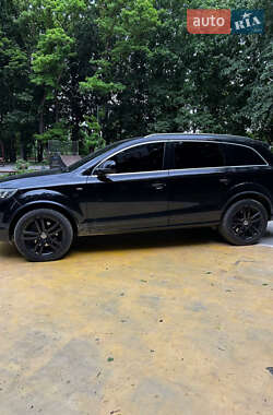 Внедорожник / Кроссовер Audi Q7 2010 в 