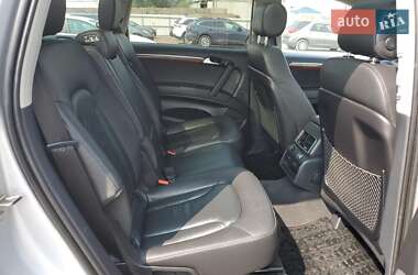 Внедорожник / Кроссовер Audi Q7 2015 в 