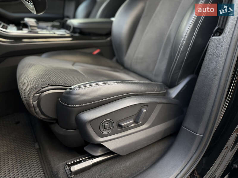 Внедорожник / Кроссовер Audi Q7 2021 в Львове