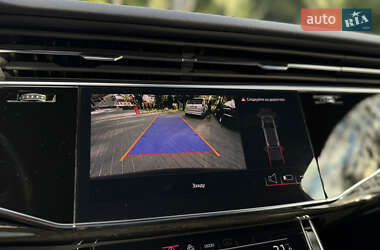 Внедорожник / Кроссовер Audi Q7 2021 в 