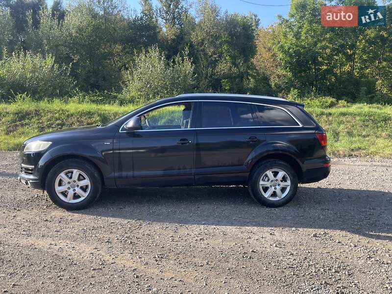 Позашляховик / Кросовер Audi Q7 2006 в Тячеві