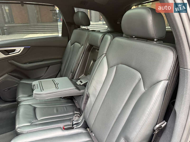 Внедорожник / Кроссовер Audi Q7 2016 в Коломые фото 40 Внедорожник / Кроссовер Audi Q7 2016 в Коломые