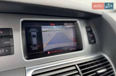 Внедорожник / Кроссовер Audi Q7 2013 в 