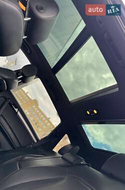 Внедорожник / Кроссовер Audi Q7 2013 в 