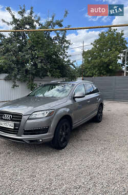 Позашляховик / Кросовер Audi Q7 2011 в Кропивницькому