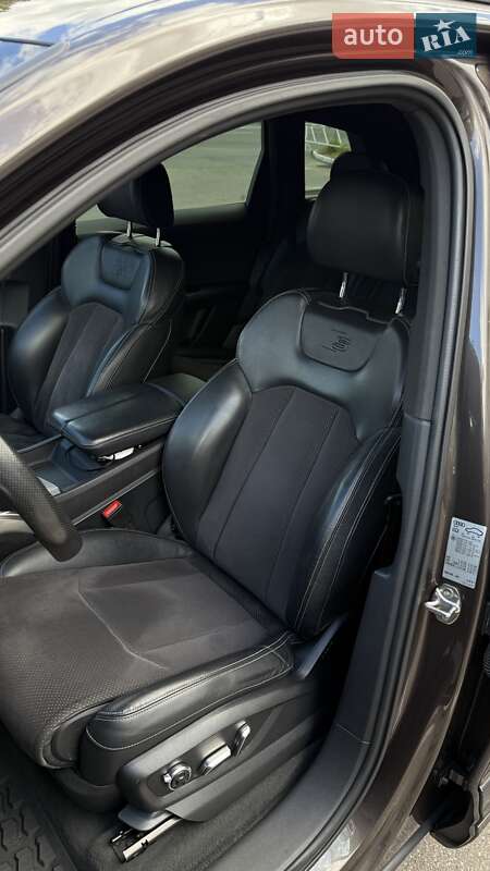 Внедорожник / Кроссовер Audi Q7 2016 в Чернигове