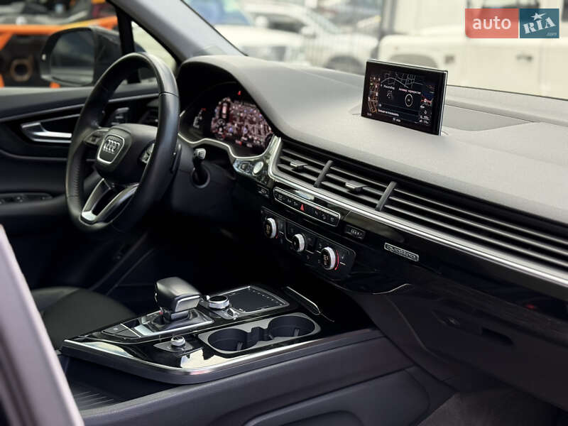 Внедорожник / Кроссовер Audi Q7 2019 в Киеве фото 41 Внедорожник / Кроссовер Audi Q7 2019 в Киеве