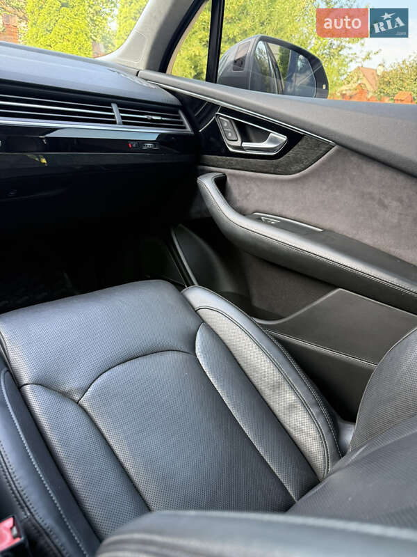 Позашляховик / Кросовер Audi Q7 2018 в Хмельницькому фото 21 Позашляховик / Кросовер Audi Q7 2018 в Хмельницькому