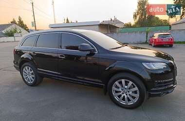 Внедорожник / Кроссовер Audi Q7 2013 в 