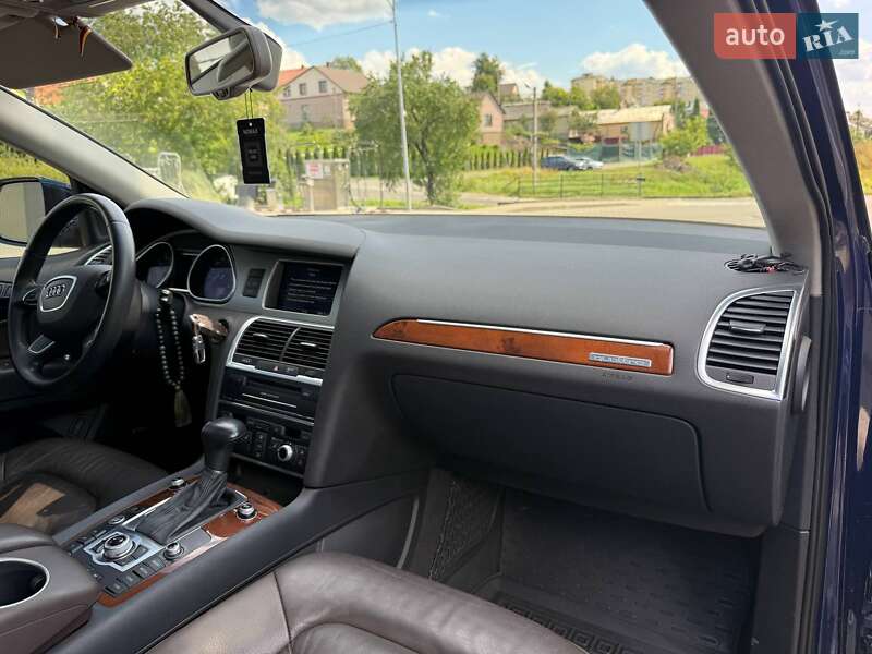 Внедорожник / Кроссовер Audi Q7 2015 в Львове фото 12 Внедорожник / Кроссовер Audi Q7 2015 в Львове