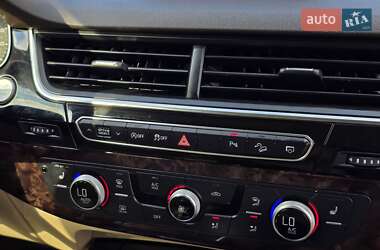 Внедорожник / Кроссовер Audi Q7 2017 в 