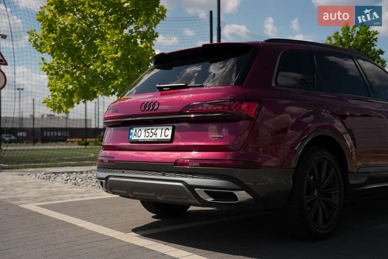 Позашляховик / Кросовер Audi Q7 2019 в Мукачевому