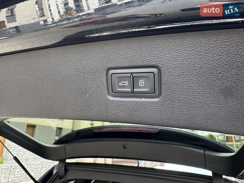 Внедорожник / Кроссовер Audi Q7 2017 в Львове