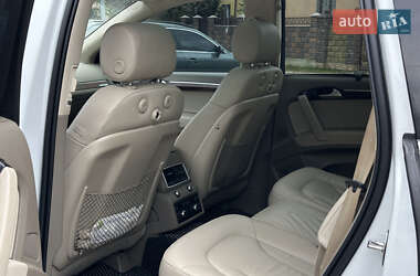 Внедорожник / Кроссовер Audi Q7 2012 в 