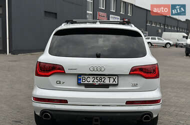 Внедорожник / Кроссовер Audi Q7 2012 в 
