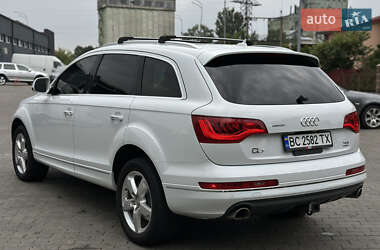 Внедорожник / Кроссовер Audi Q7 2012 в 