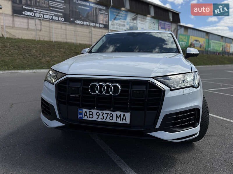 Позашляховик / Кросовер Audi Q7 2020 в Вінниці