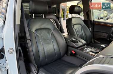 Внедорожник / Кроссовер Audi Q7 2014 в 