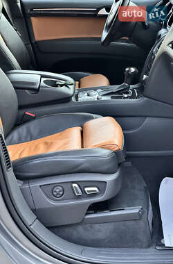 Внедорожник / Кроссовер Audi Q7 2013 в 