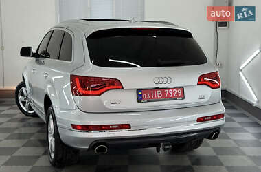 Внедорожник / Кроссовер Audi Q7 2013 в 