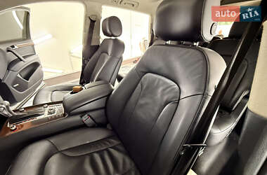 Внедорожник / Кроссовер Audi Q7 2013 в 