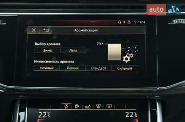 Внедорожник / Кроссовер Audi Q7 2020 в 