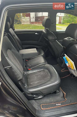 Внедорожник / Кроссовер Audi Q7 2007 в 