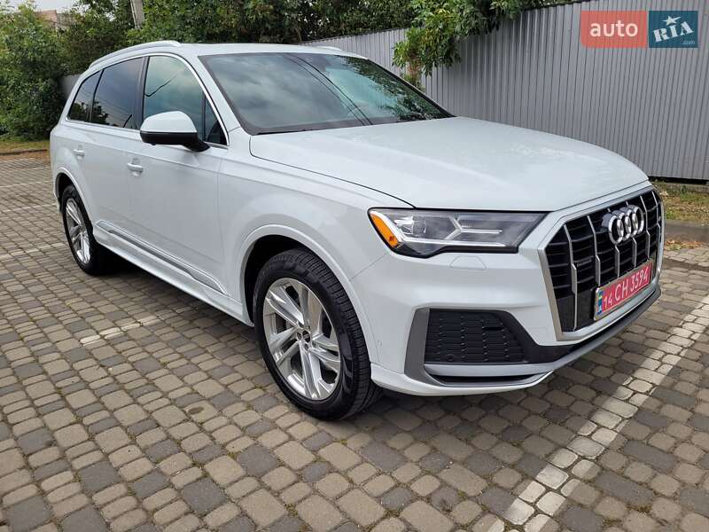 Внедорожник / Кроссовер Audi Q7 2020 в Ивано-Франковске