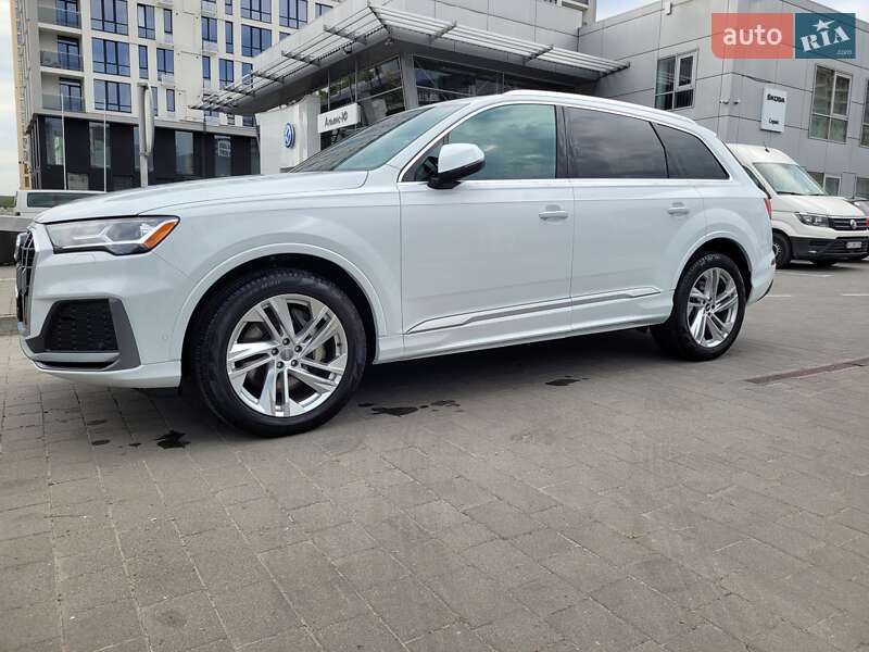 Внедорожник / Кроссовер Audi Q7 2020 в Ивано-Франковске