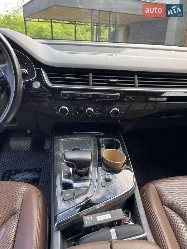 Позашляховик / Кросовер Audi Q7 2017 в Гореничах фото 30 Позашляховик / Кросовер Audi Q7 2017 в Гореничах