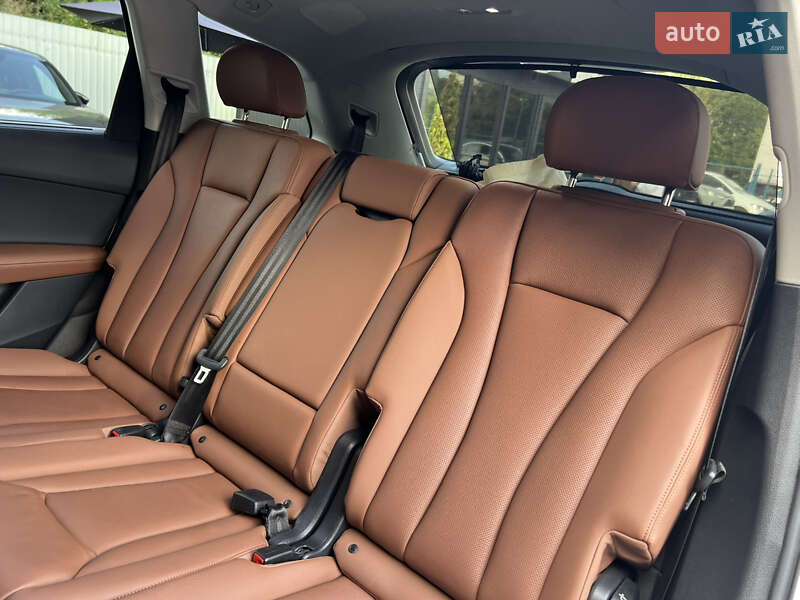 Позашляховик / Кросовер Audi Q7 2023 в Києві фото 17 Позашляховик / Кросовер Audi Q7 2023 в Києві