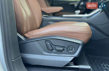 Внедорожник / Кроссовер Audi Q7 2023 в 