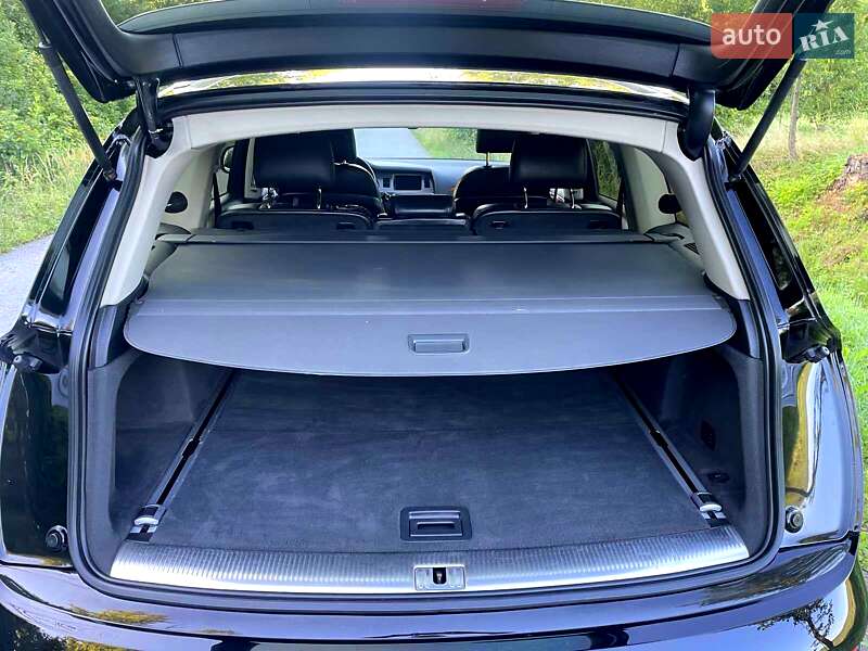 Позашляховик / Кросовер Audi Q7 2010 в Івано-Франківську