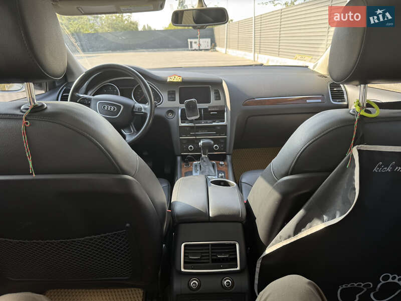 Внедорожник / Кроссовер Audi Q7 2013 в Николаеве