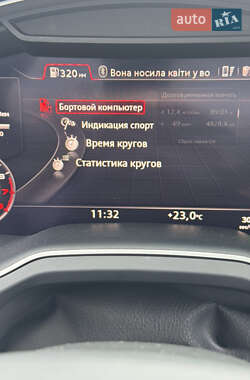 Внедорожник / Кроссовер Audi Q7 2015 в 