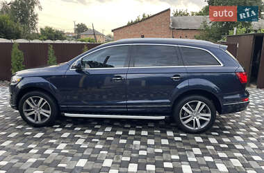 Внедорожник / Кроссовер Audi Q7 2014 в 