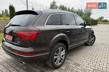Внедорожник / Кроссовер Audi Q7 2014 в 
