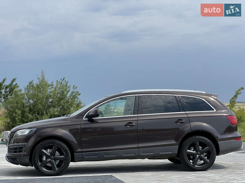 Внедорожник / Кроссовер Audi Q7 2010 в Ровно