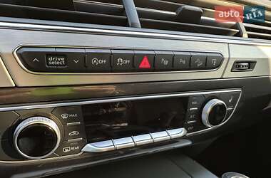 Внедорожник / Кроссовер Audi Q7 2015 в 