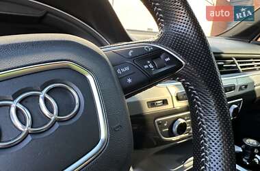 Внедорожник / Кроссовер Audi Q7 2015 в 