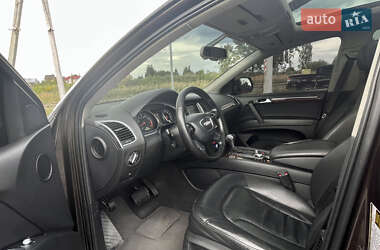 Внедорожник / Кроссовер Audi Q7 2012 в 