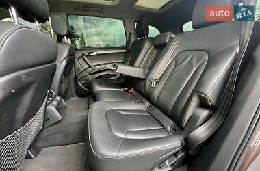 Внедорожник / Кроссовер Audi Q7 2012 в 