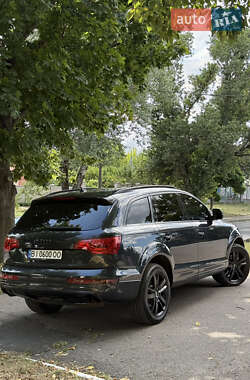 Внедорожник / Кроссовер Audi Q7 2011 в 