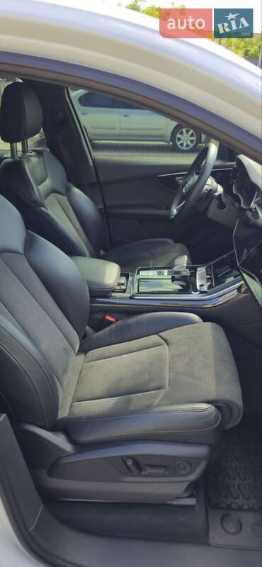 Внедорожник / Кроссовер Audi Q7 2020 в Одессе